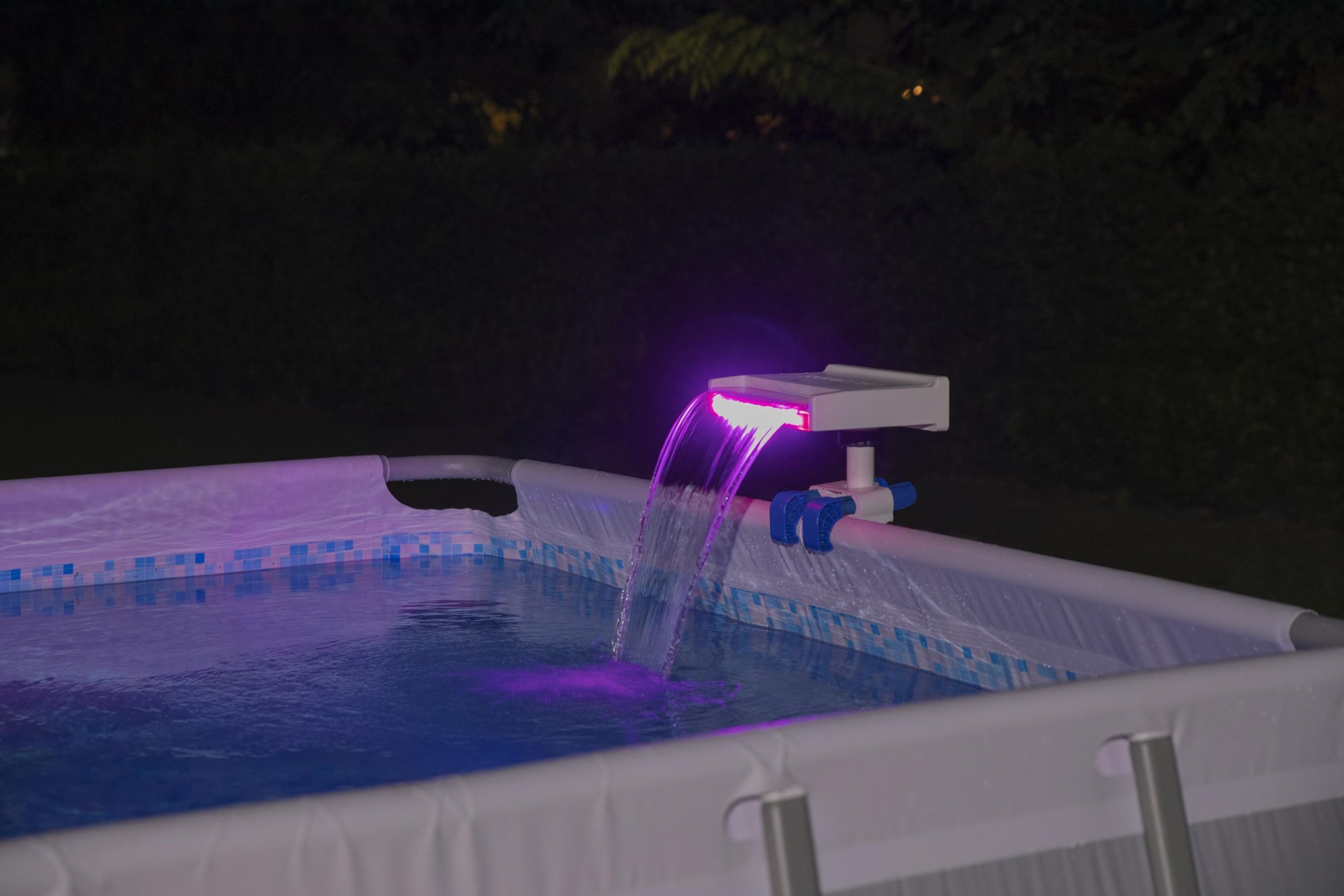 Cascade de piscine Flowclear™ avec lumière LED
